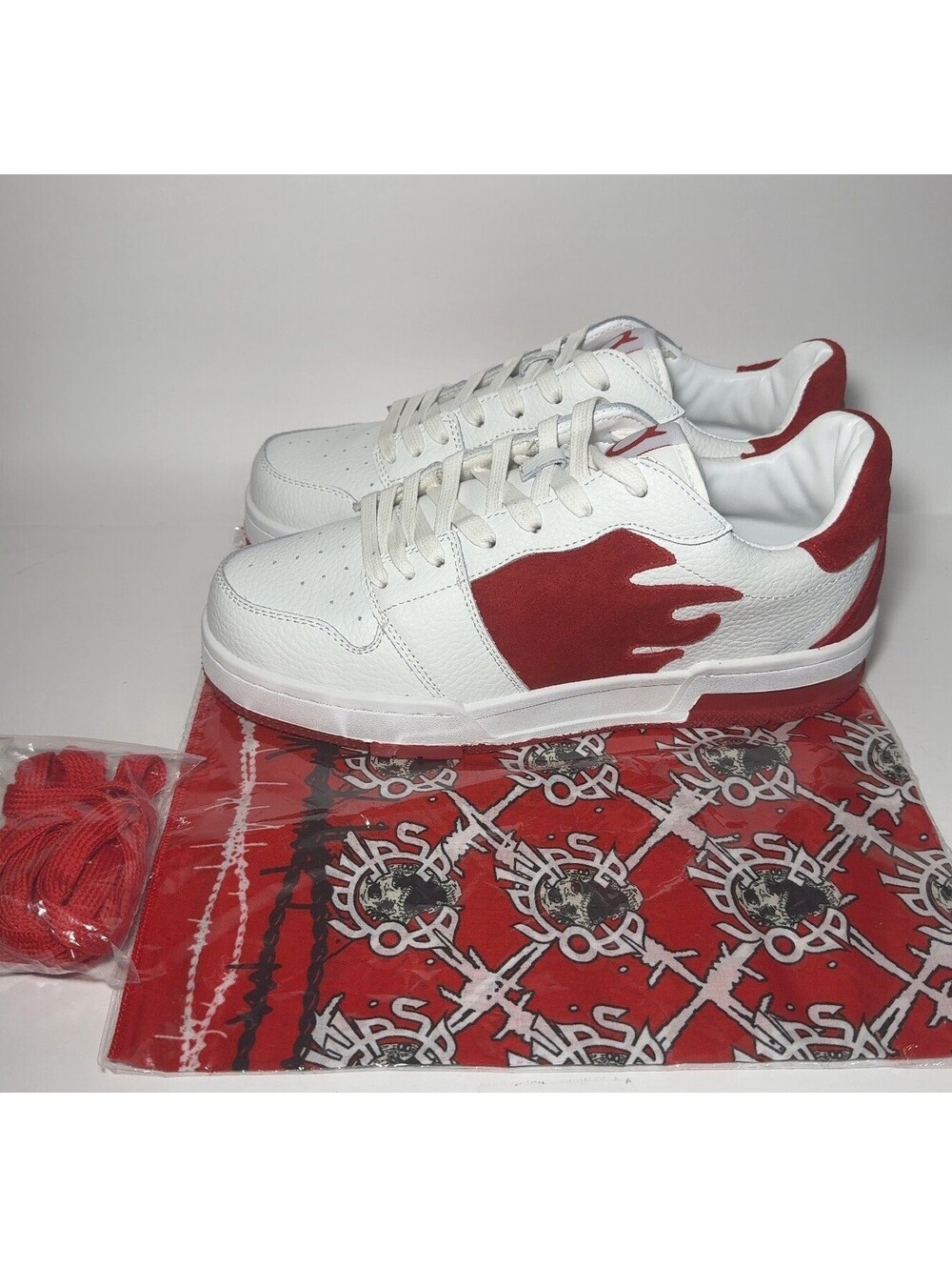 Mens Size 9 White Red Flame Skate Sneakers Streetwear Casual Shoes